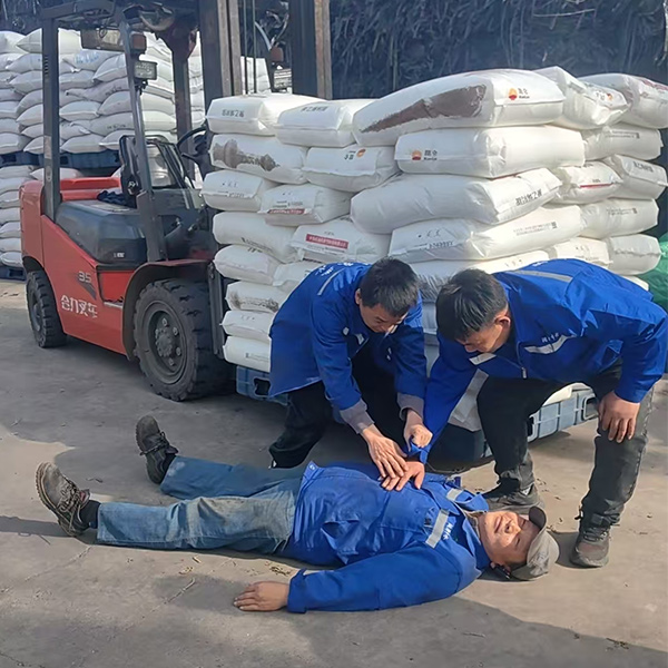Компания Inner Mongolia Runze Water-saving Equipment Manufacturing Co., Ltd. провела аварийные учения в чрезвычайных ситуациях, чтобы создать мощную линию обороны для безопасного производства.