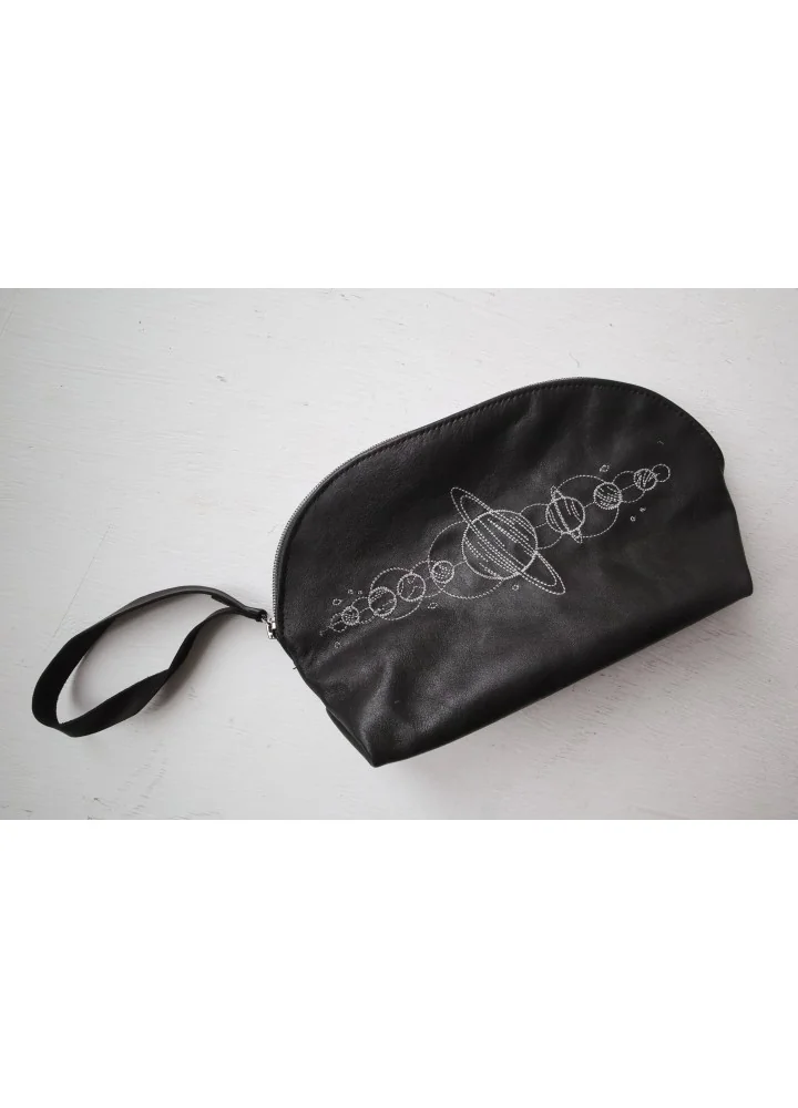 Кожаная косметичка: как выбрать в 2026 году? 7 советов