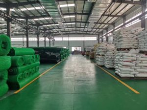 укрепления откосов и стабилизации грунта растительностью