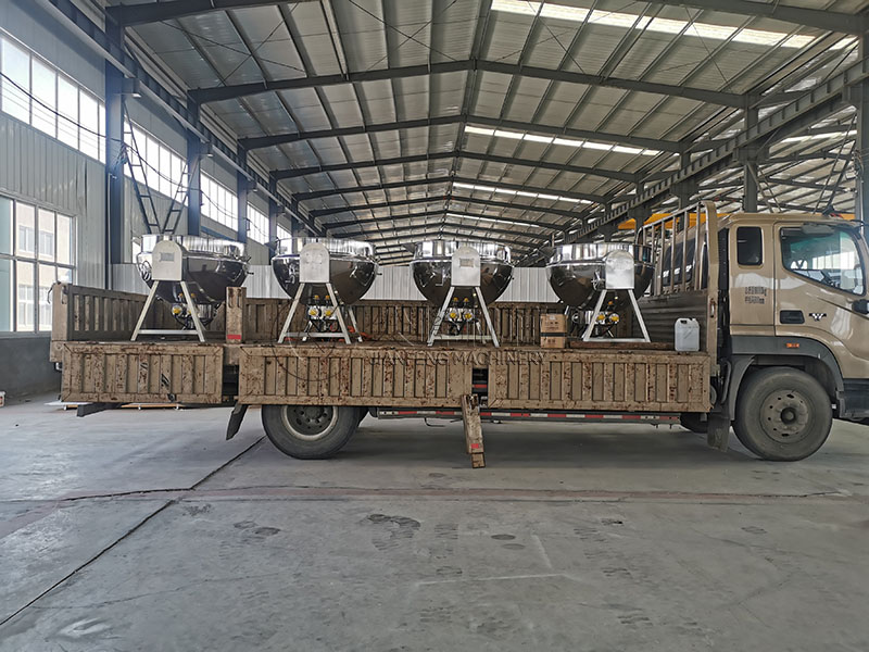 Электрический котел с рубашкой нагрева производства компании Jianfeng Machinery отправлен в Ланьчжоу

Электрический котел с рубашкой нагрева, электрический котел с рубашкой нагрева из нержавеющей стали, котел с рубашкой нагрева для кастрюль, котел с рубашкой нагрева для пасты из красной фасоли, электрический котел с рубашкой нагрева для варенья, электрический котел с рубашкой нагрева для тушеного мяса, котел с рубашкой нагрева для соусов и жарки