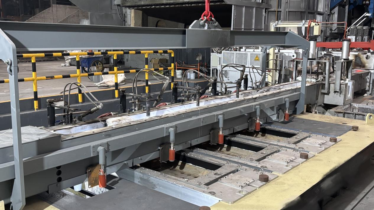 Технические специалисты компании Чунцин ТингАо успешно завершили пусконаладочные работы оборудования и поддержку производства в районе Юнчуань города Чунцин.