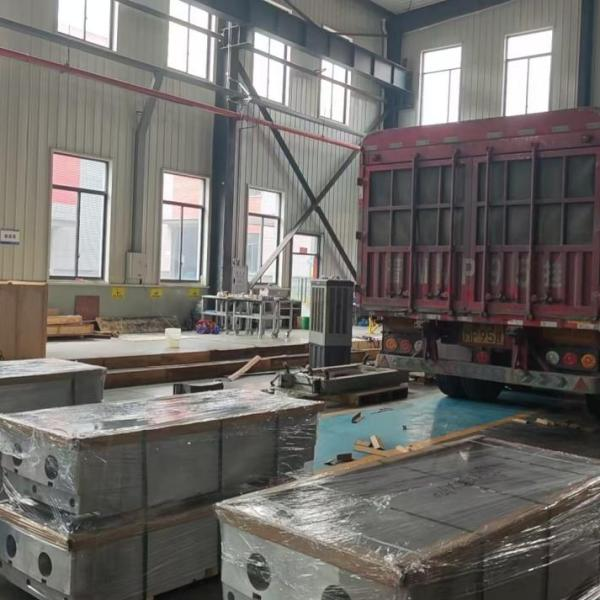 Компания Chongqing Tingao Metallurgy успешно отгрузила 11 комплектов кристаллизаторов и 22 слитковых головки в Синьцзян