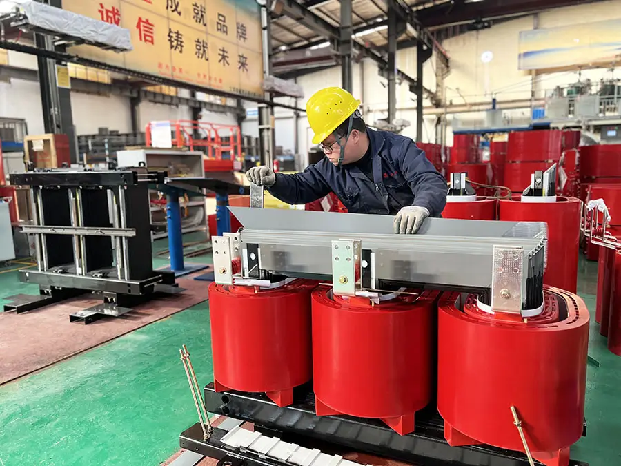 Сухой трансформатор