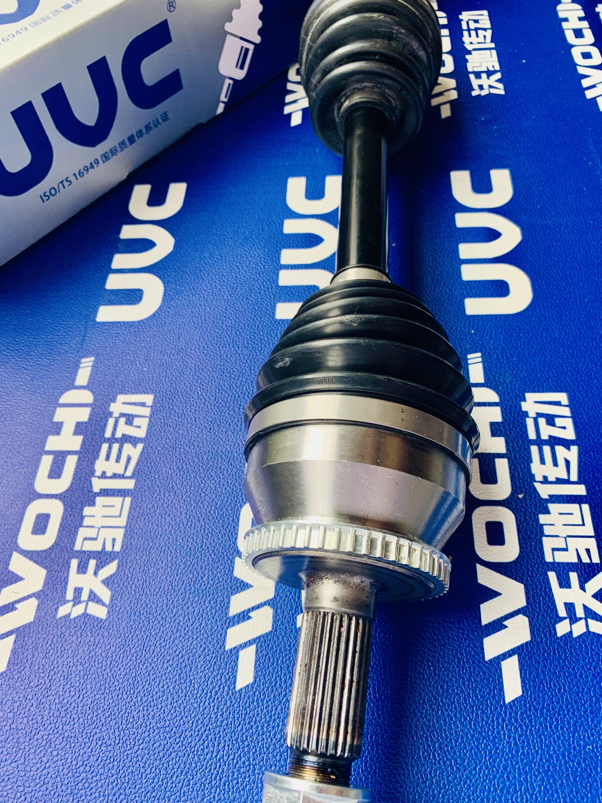 Серия BYD * Скорость 6DCTAT1.5T левая полуось OE:5AI-2203010