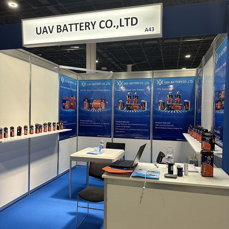 Беспилотный летательный аппарат «New Energy» был представлен на выставке China Brand Products (Центральная и Восточная Европа) 2025 года на станции Будапешт, продвигая китайское интеллектуальное производство в самое сердце Европы.