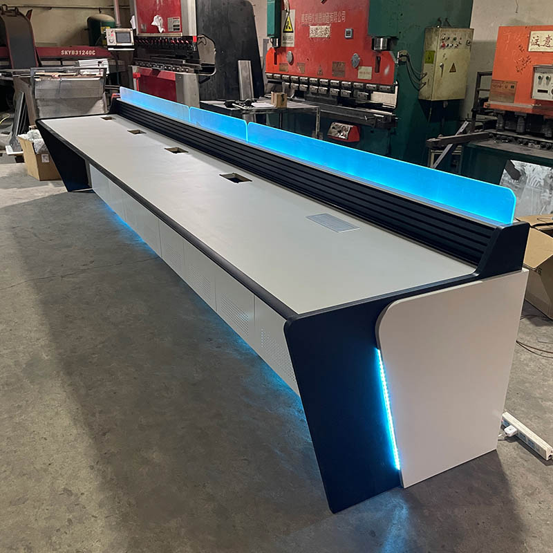 Пятипозиционный пульт управления компании Chonghan Technology был оперативно доставлен в Казахстан, и это профессиональное решение получило высокую оценку клиента.