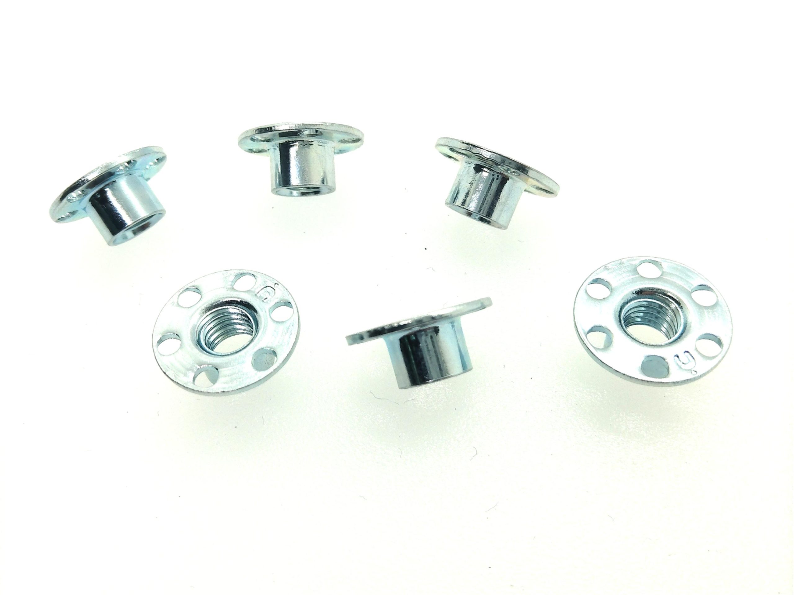 Гайка для шипов обуви