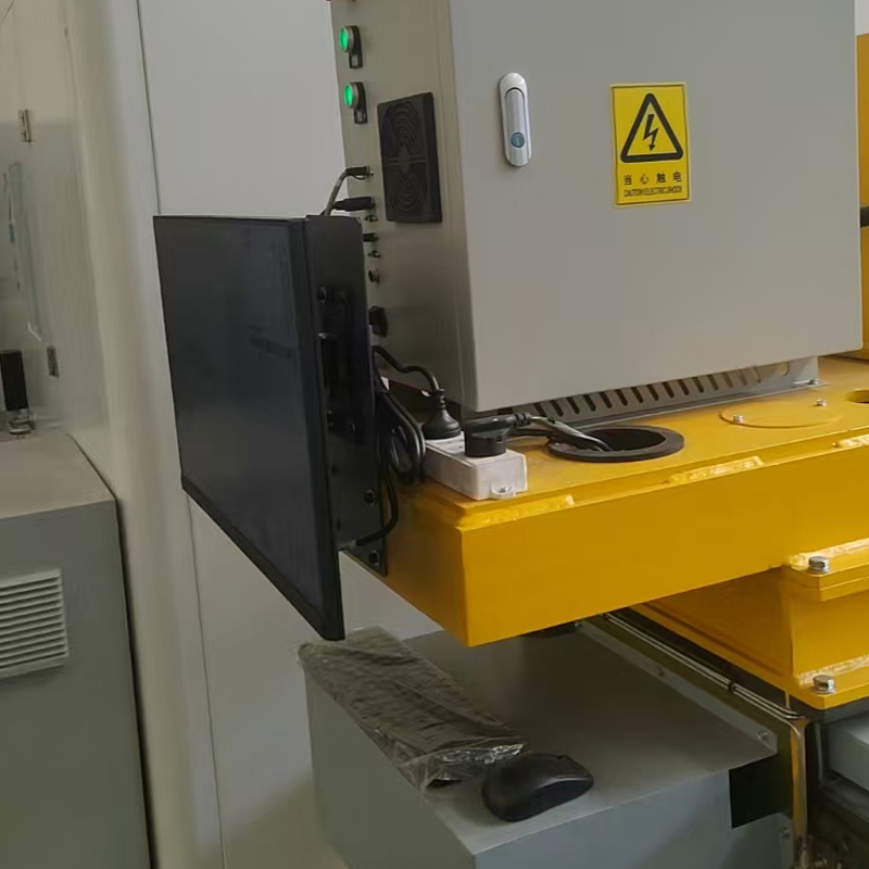 Компания Tangshan Kaiyuan Automation Welding Equipment Co., Ltd. приобретает нашу лазерную маркировочную машину и лазерную очистительную машину