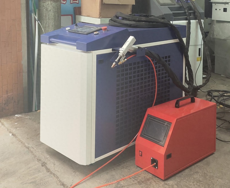 Лазерный сварочный аппарат Chuke Intelligent ZX-LWM-TS3000W “три в одном”: портативный и эффективный, преобразующий промышленную обработку