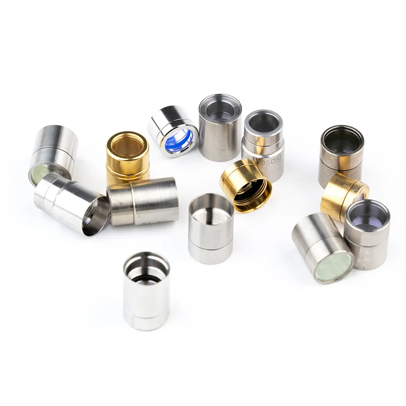 Волоконный лазерный источник QBH Выходной защитный разъем Группа линз