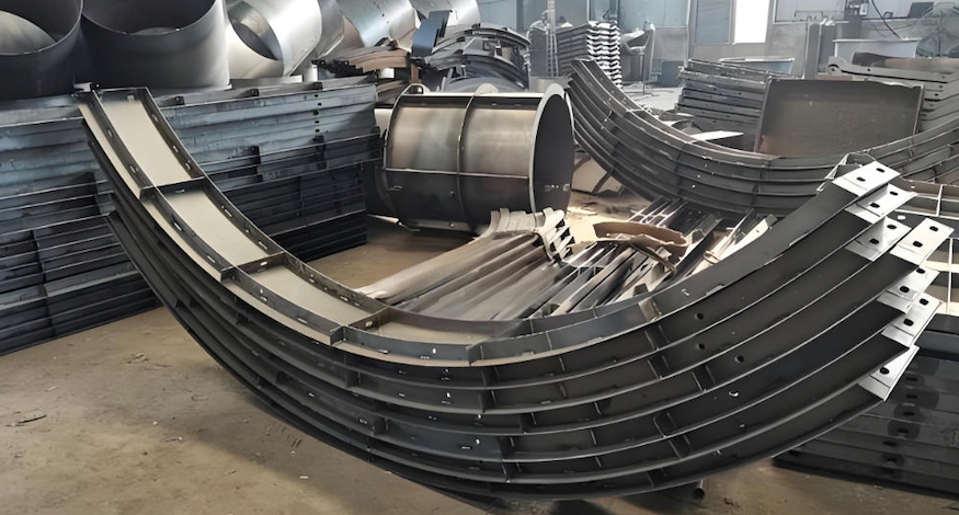 Стальная опалубка для откосов: ключевой инструмент защиты откосов в гражданском строительстве, анализ многоотраслевых адаптивных решений