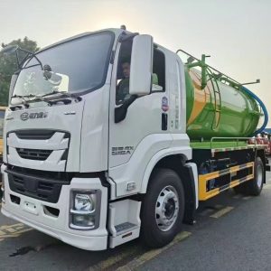 Машина для откачивания канализации