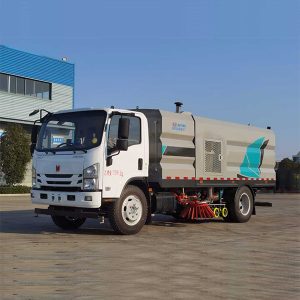 поливомоечная машина заказать