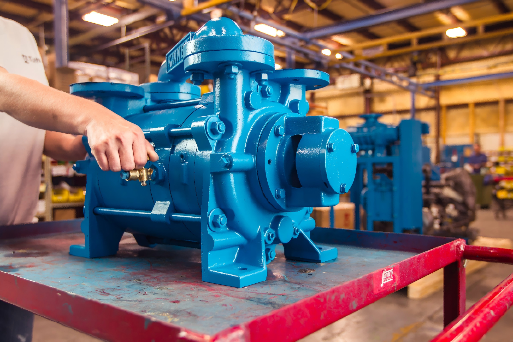 Насос для сельского хозяйства: Руководство для выбора и эксплуатации