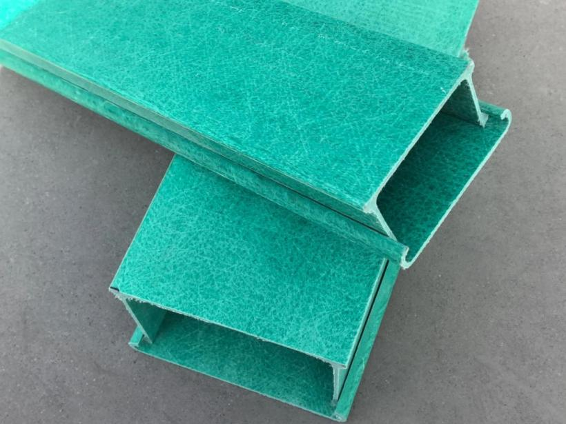 Лоток кабельный открытый