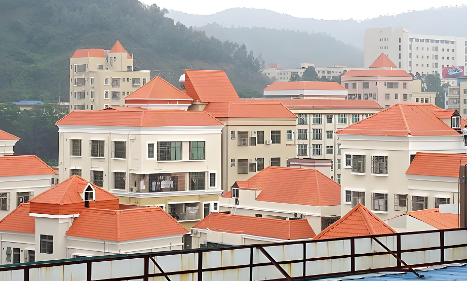 красная крыша