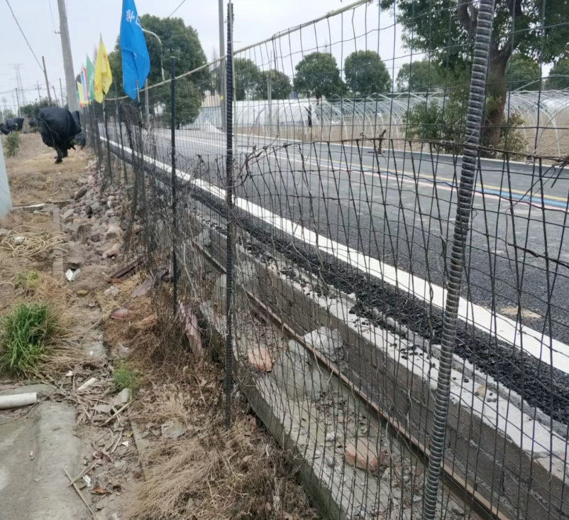 Применение стеклопластиковой арматуры в сельском хозяйстве