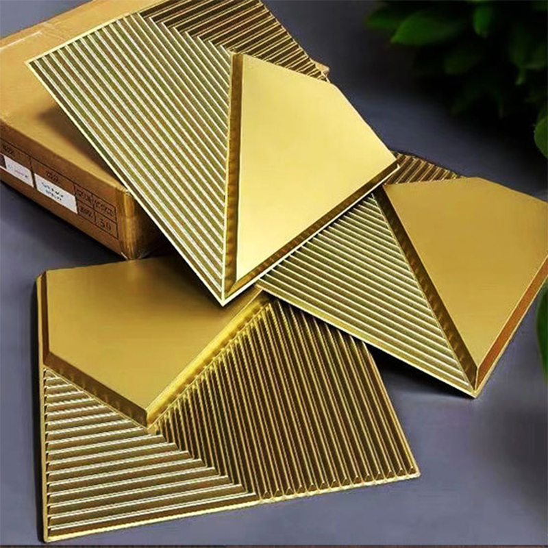Золотистые 3D ПВХ панели