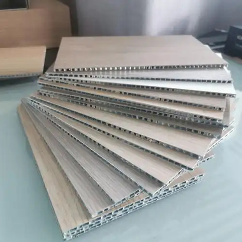 Знание алюминиевых сотовых акустических панелей