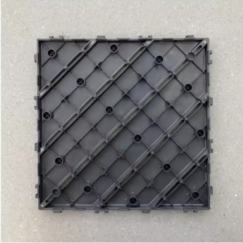 Древесно-пластиковый композит для напольного покрытия