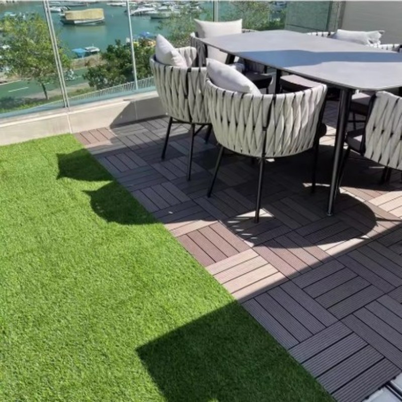 Древесно-пластиковый композит для напольного покрытия