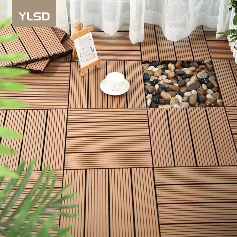 Древесно-полимерная модульная плитка для пола