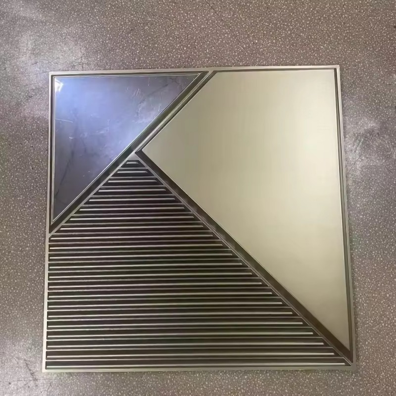 Золотая 3d-стеновая панель