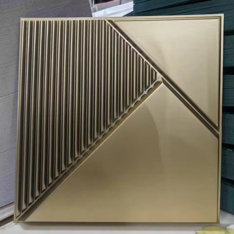 Золотая 3d-стеновая панель