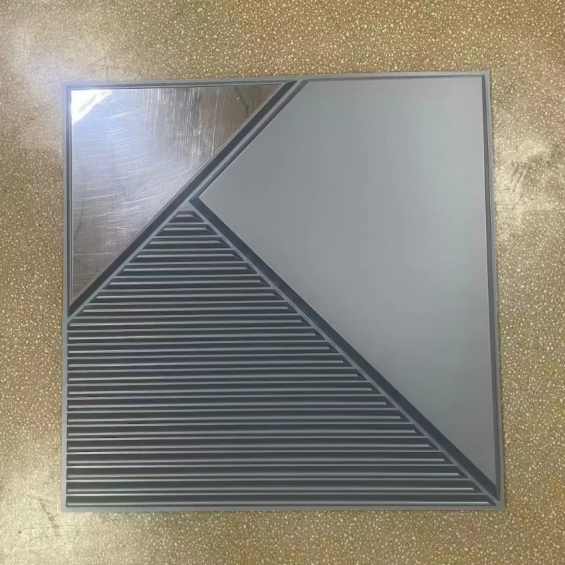 Золотая 3d-стеновая панель