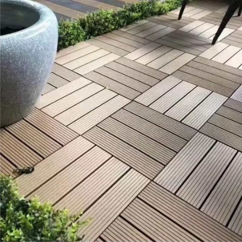 Напольное покрытие из ДПК с замковым соединением