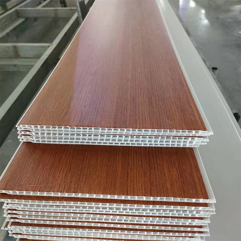 ПВХ-панели для потолка