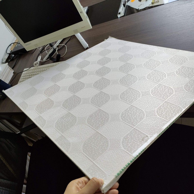 Панель с ПВХ-покрытием