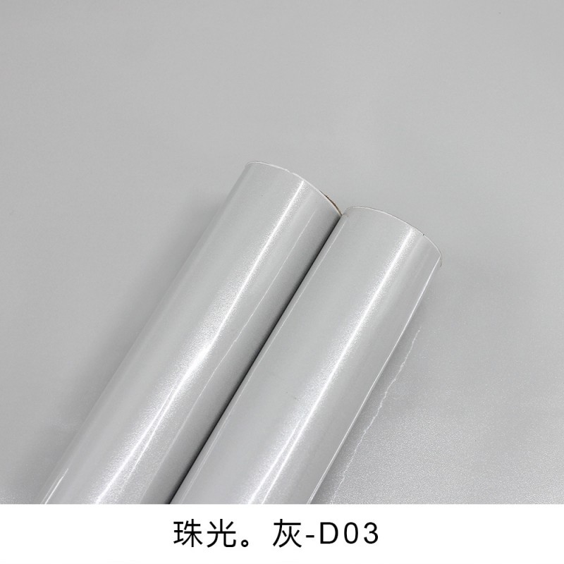 Рулон перламутровых обоев размером 1,22 х 50 м