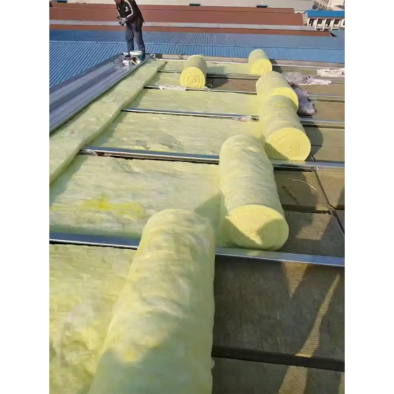 Рулонная стекловата для кровли