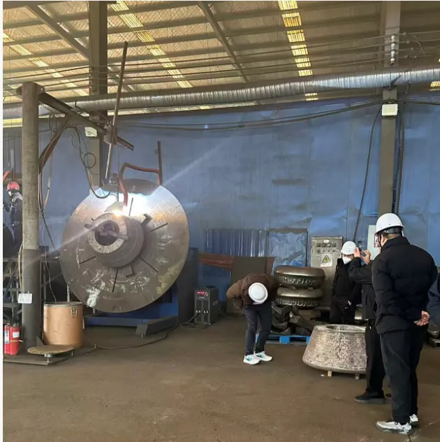 О покрытии проволоки для наплавки переходного слоя на валковом прессе