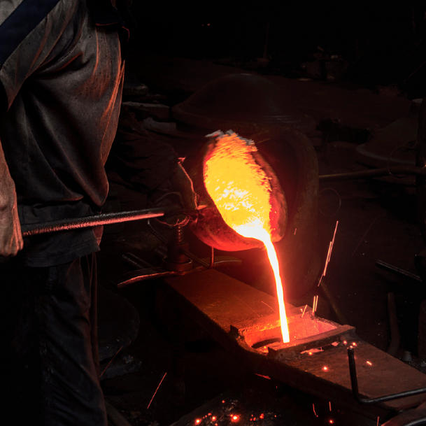 Пневмопушки для отбивки с литников + Гидроклины отделения литников — мощный дуэт для снижения затрат и повышения эффективности