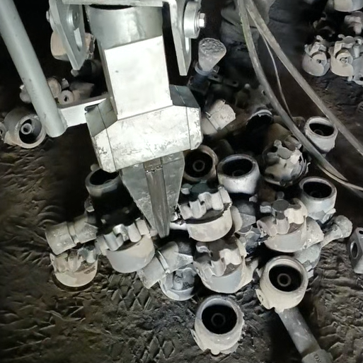 Dalian Aiseno: Гидроклин для отделения литников — незаменимое решение для литейной отрасли