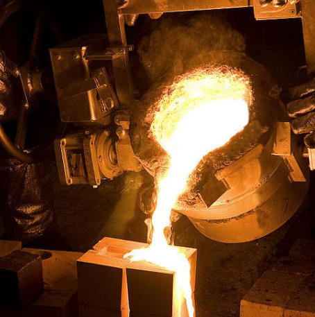 Пневмопушки для отбивки в литейных цехах: революция в очистке отливок и двукратный рост эффективности