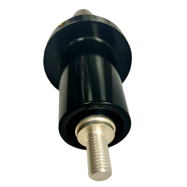 Втулка для аппарата с защитой от провала напряжения класса 35 кВ, 600 А