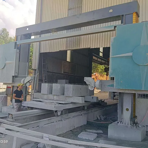 Вьетнамский завод установил инфракрасный станок для резки камня мостового типа, непрерывный автоматический шлифовальный станок для гранита, станок для распиловки алмазного каната, 4-осевой интегрированный станок для резки камня, одностреловый кран, станок для днища плиты мостового типа и другое камнеобрабатывающее оборудование