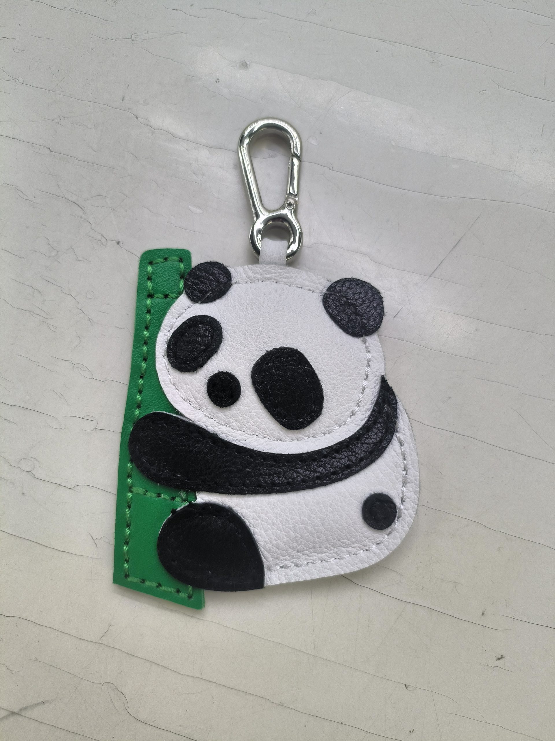 🐼 ** Панда с бамбуковой подвеской * * 🎋