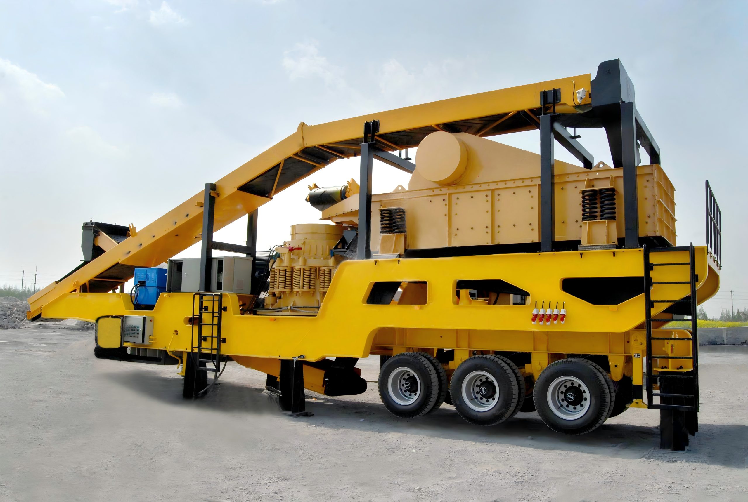 Дробилка для измельчения древесины с дизельным двигателем мощностью 30-200 л.с. Мобильная дробилка для измельчения древесины