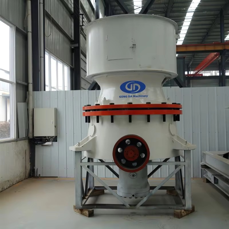 Популярная одноцилиндровая гидравлическая конусная дробилка модели CC, простая в обслуживании, подходит для всех видов дробилок для переработки руды