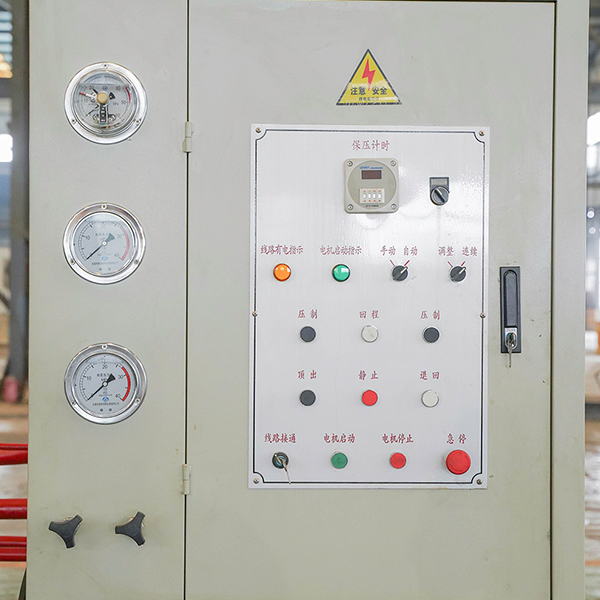 Полуавтоматический пресс для производства подносов из нержавеющей стали | Гидравлический пресс с индивидуальными пресс-формами - Besco Machine Tool Equipment