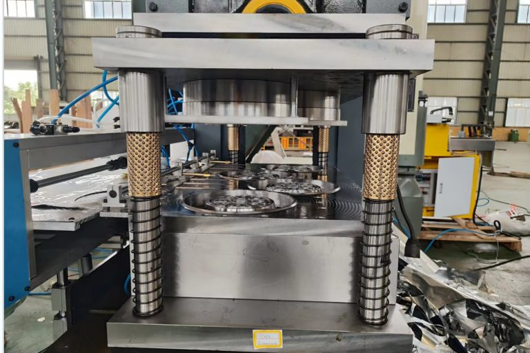 пресс-форма для штамповки контейнеров из алюминиевой фольги - Besco Machine Tool Equipment