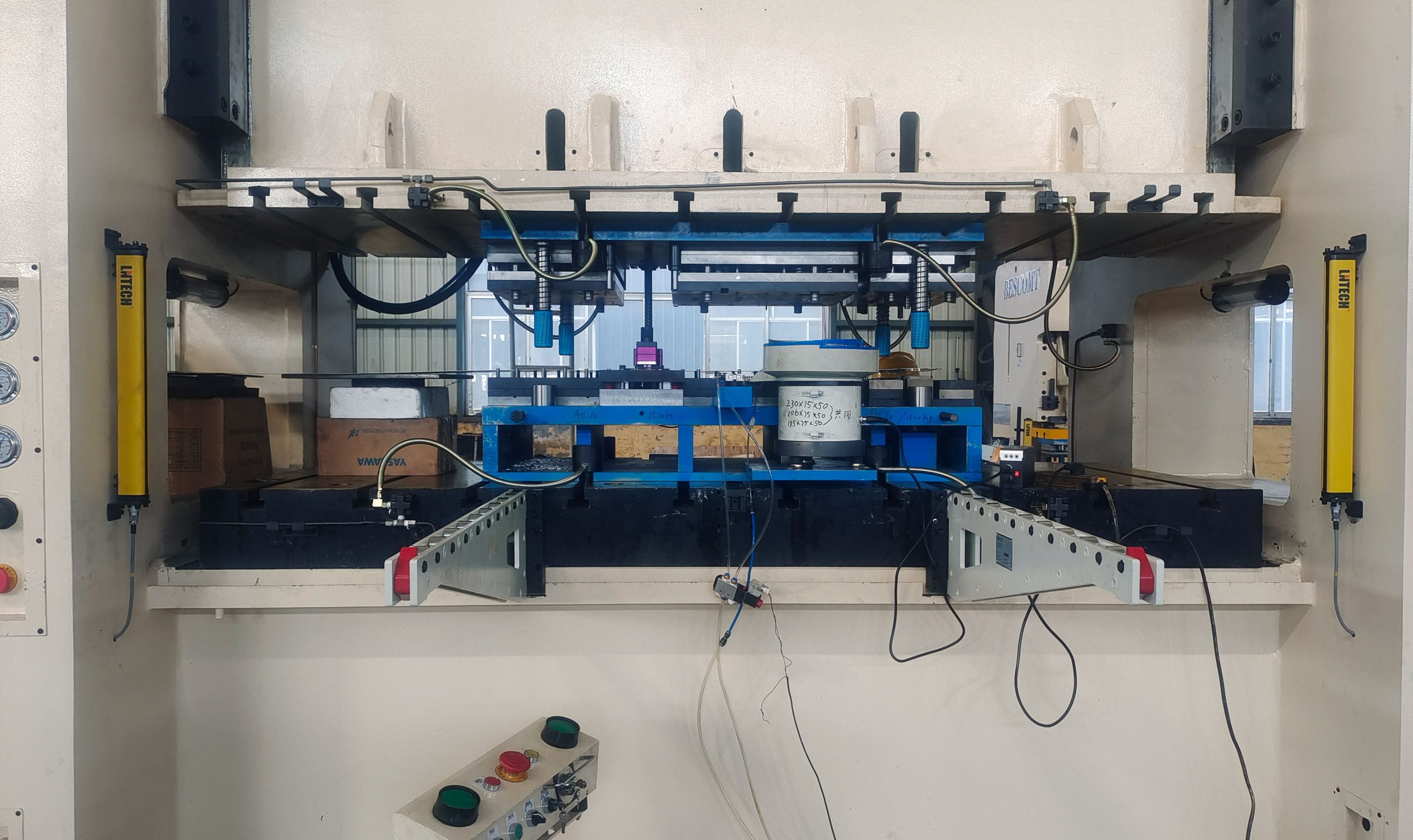 junction box stamping die (3)