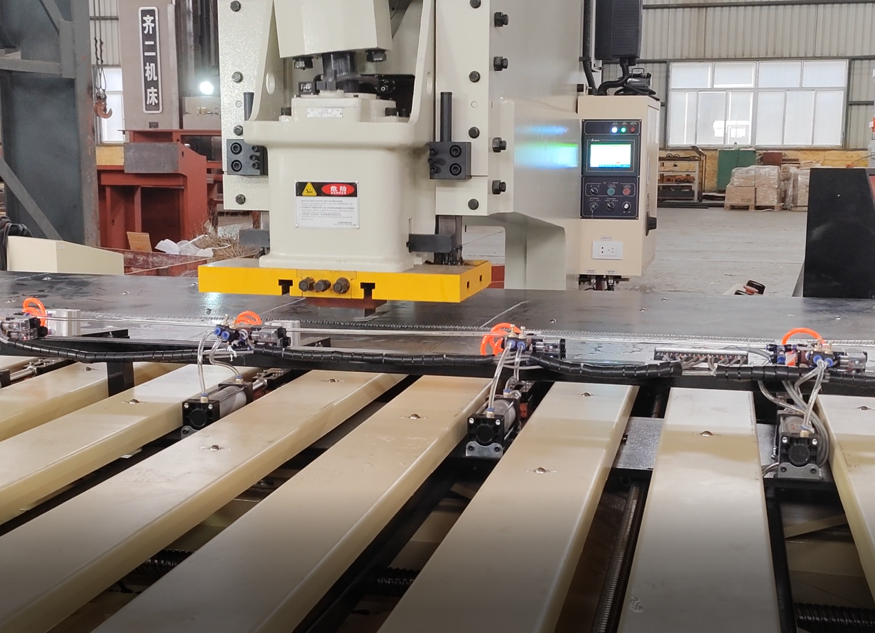 screen mesh machine