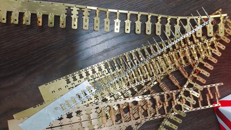 Форма для клеммной колодки - Besco Machine Tool Equipment