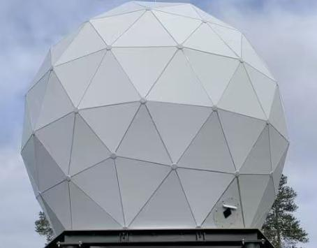 Металлическая решетчатая радуома