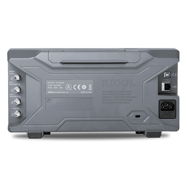 Генератор DG900 Pro: 200МГц, 16бит — для портативных испытаний